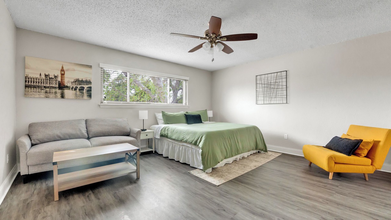 Photo of Bedroom in West Arlington