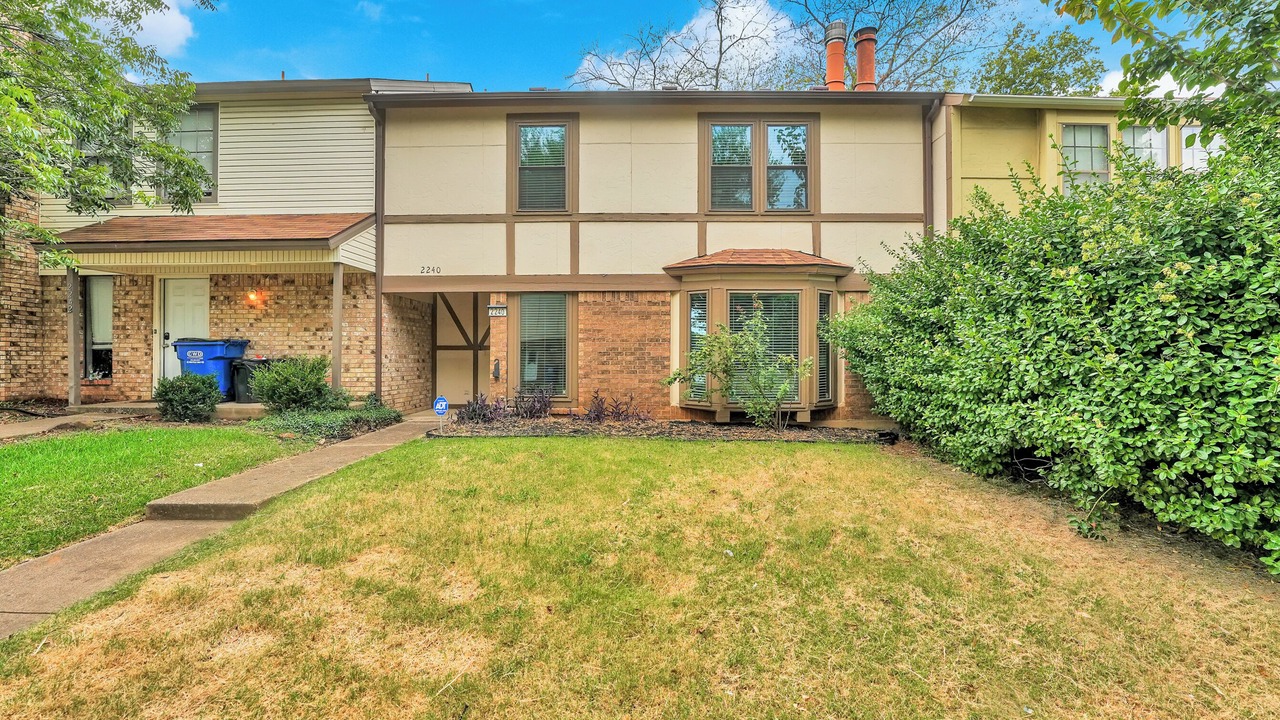 Photo of Outdoor in West Arlington