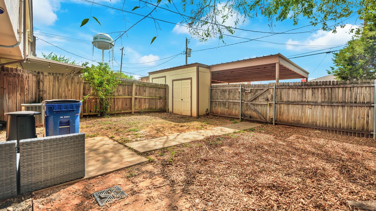 Photo of Outdoor in West Arlington