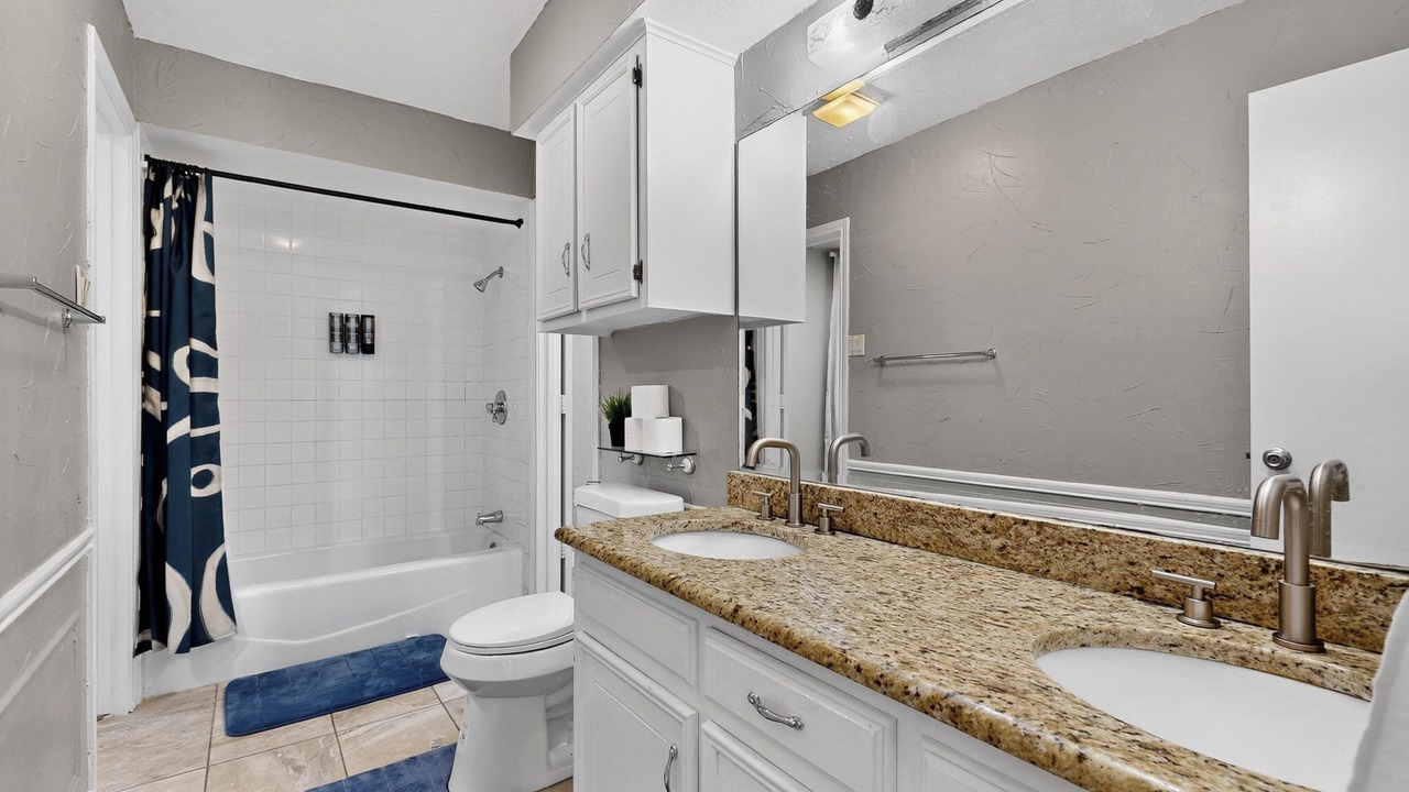 Photo of Bathroom in Richardson