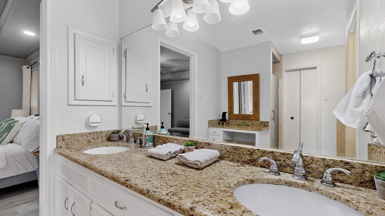 Photo of Bathroom in Richardson