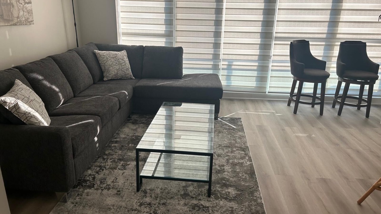 Photo of Livingroom in Humber Bay