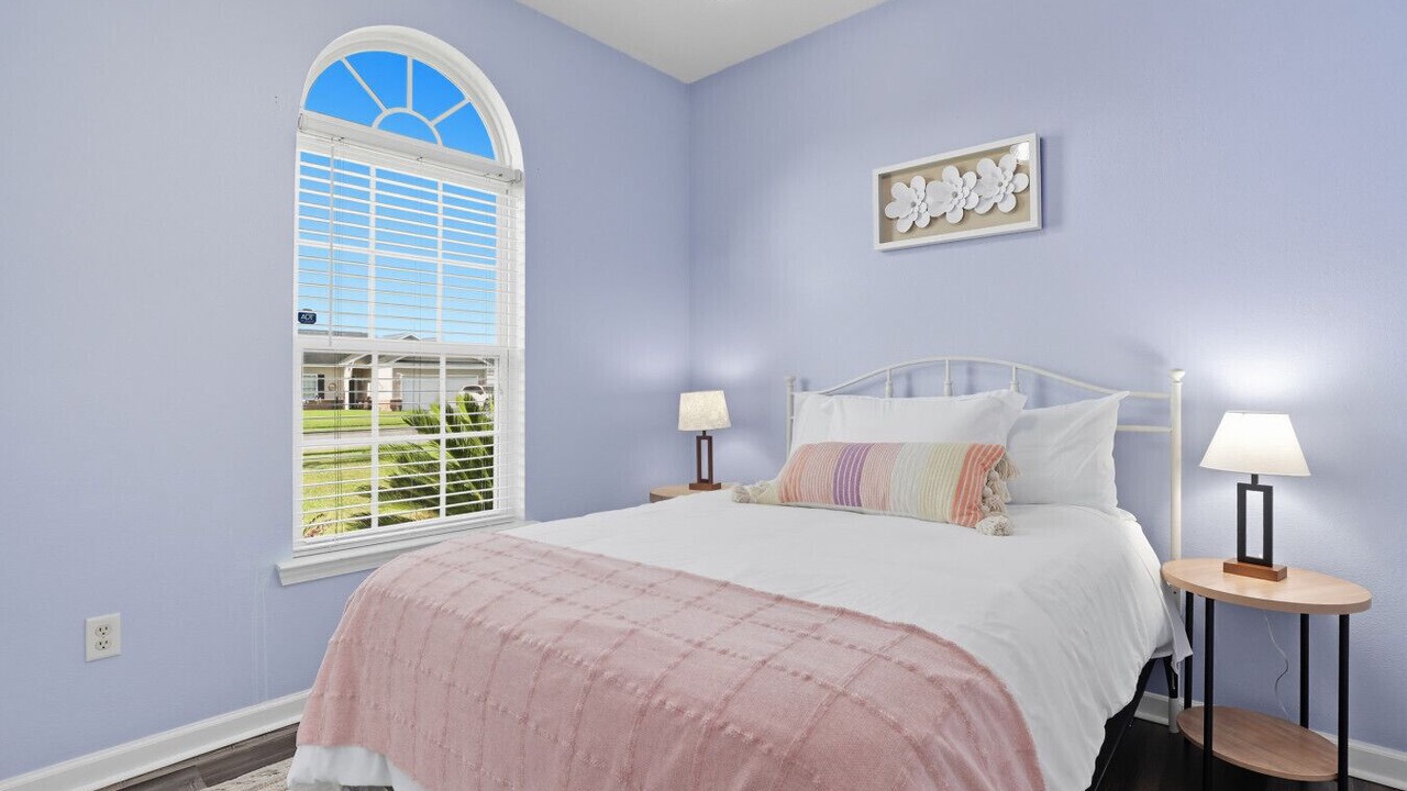 Photo of Bedroom in Richmond Hill