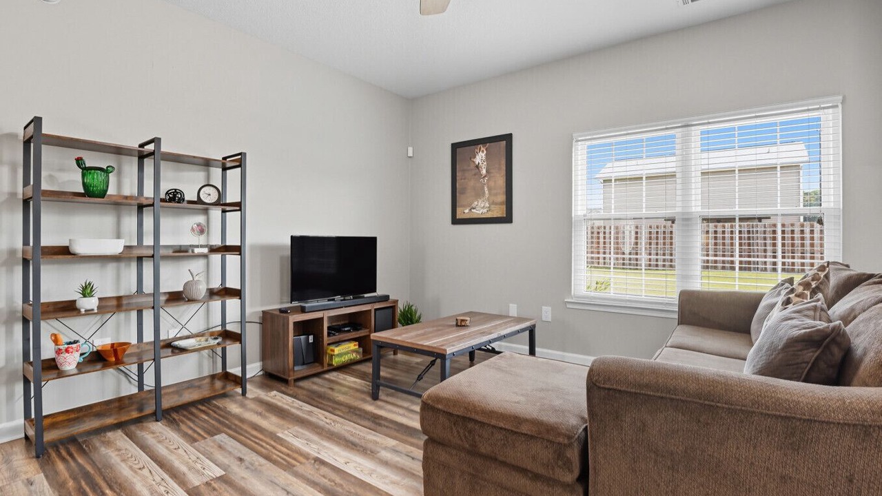 Photo of Livingroom in Richmond Hill