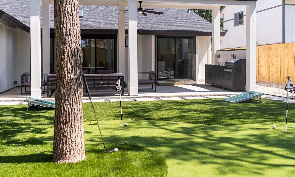 Photo of Outdoor in Sweetbriar