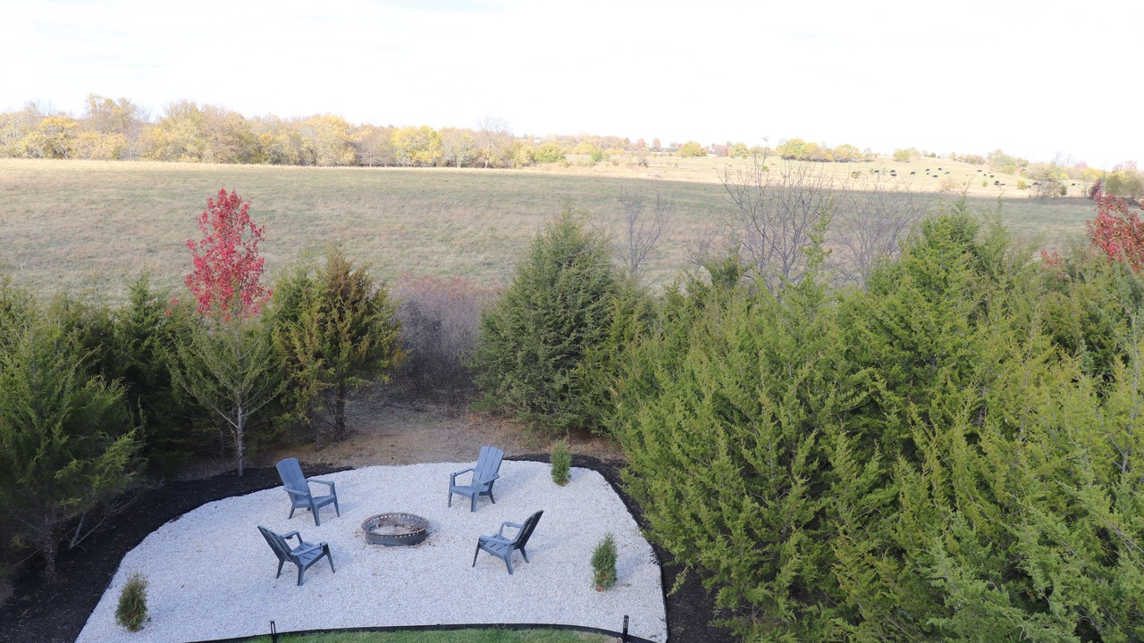 Photo of Outdoor in Linn Valley