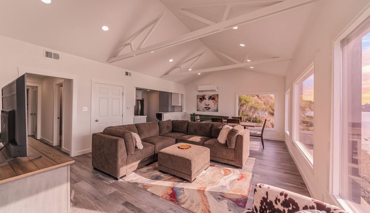 Photo of Livingroom in Point Richmond