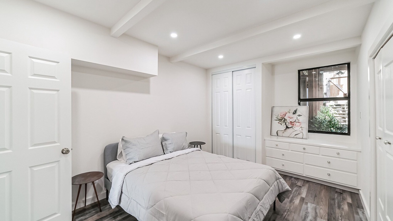 Photo of Bedroom in Point Richmond