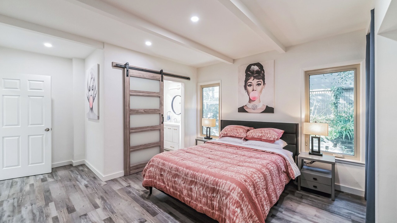 Photo of Bedroom in Point Richmond