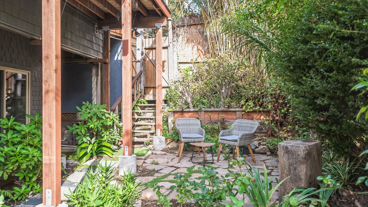 Photo of Patio Balcony in Point Richmond