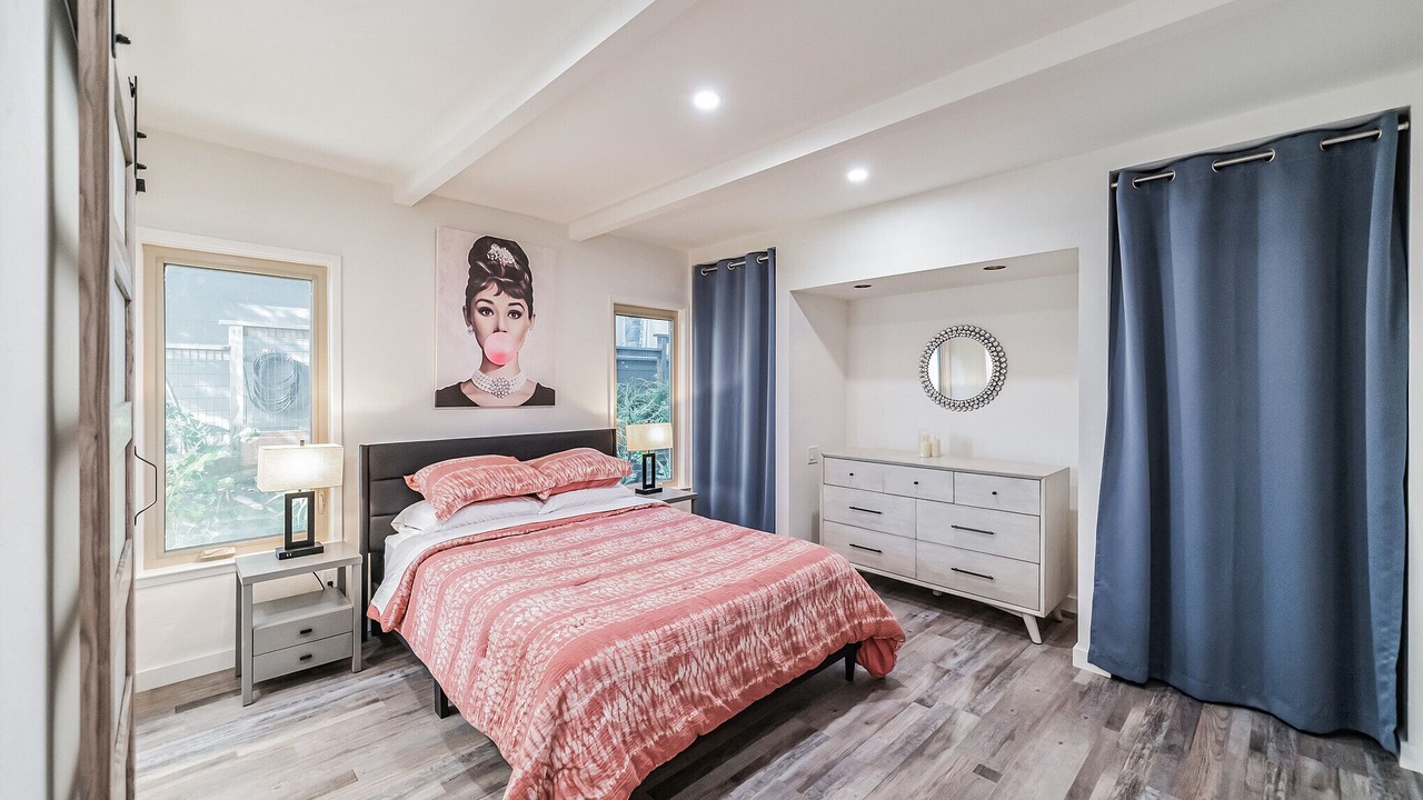 Photo of Bedroom in Point Richmond