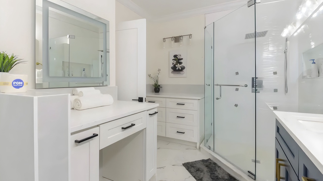 Photo of Bathroom in Oviedo