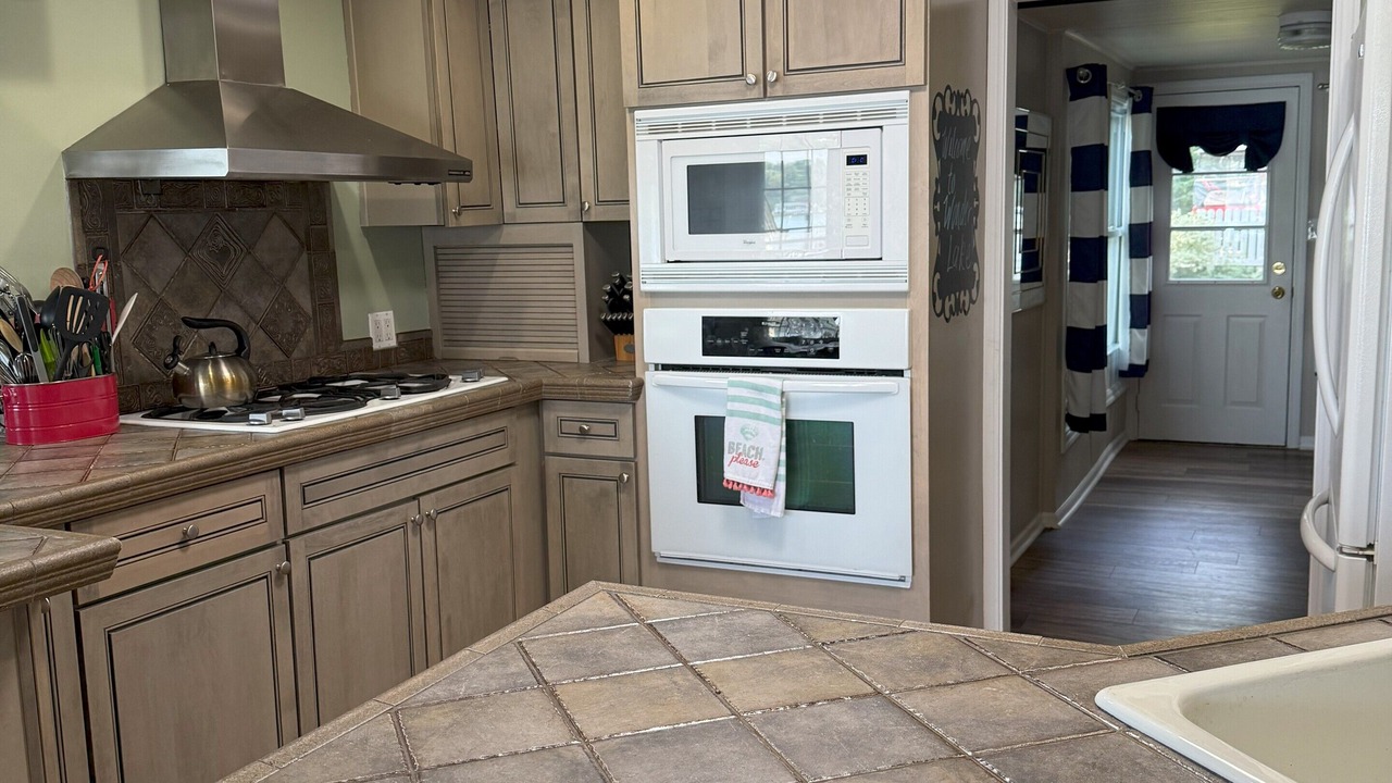 Photo of Kitchen in Solon Mills