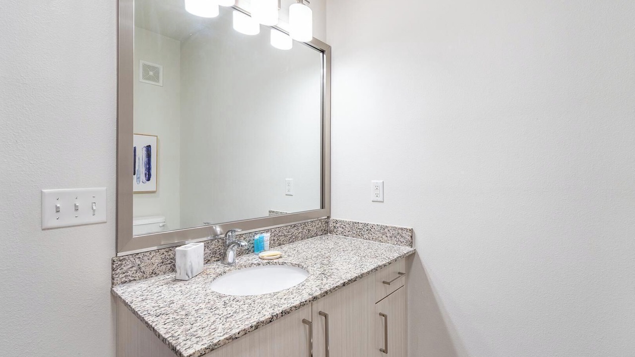 Photo of Bathroom in Tropic