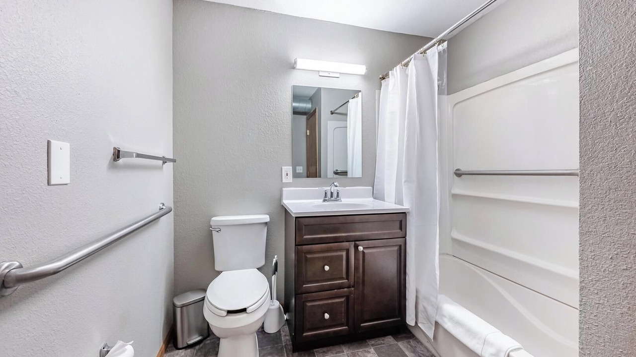Photo of Bathroom in Leavenworth