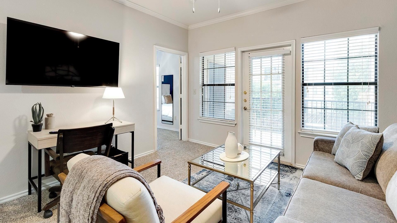 Photo of Livingroom in Lewisville
