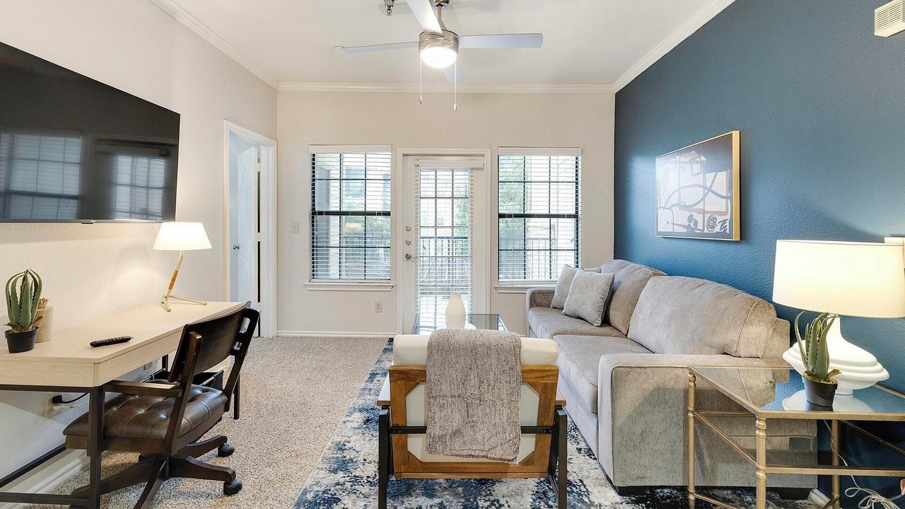 Photo of Livingroom in Lewisville