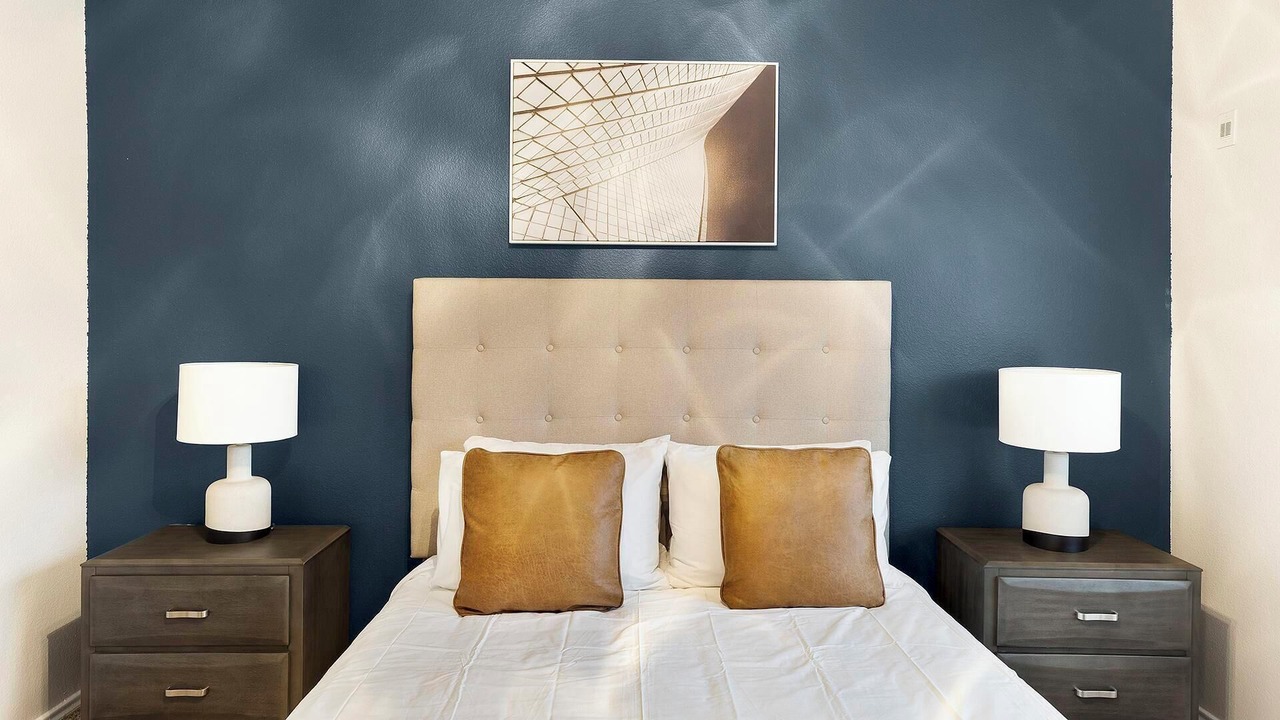 Photo of Bedroom in Lewisville