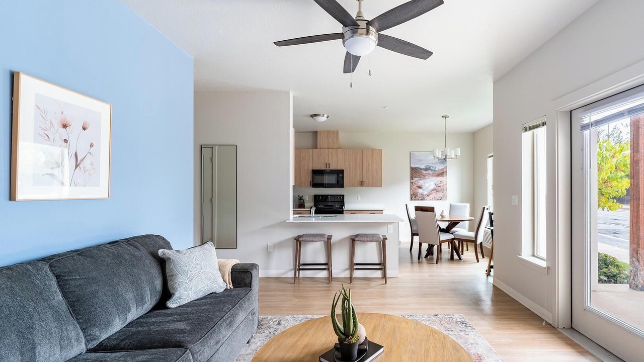 Photo of Livingroom in Molalla