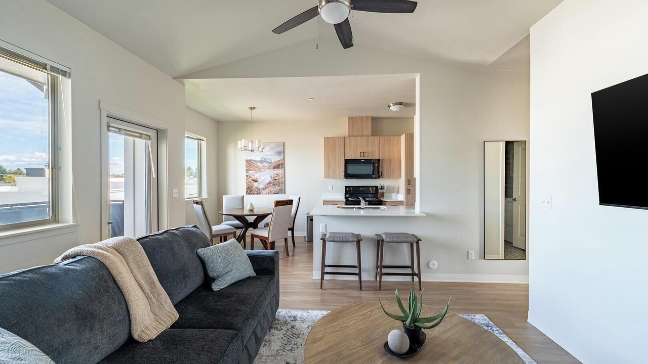 Photo of Livingroom in Molalla