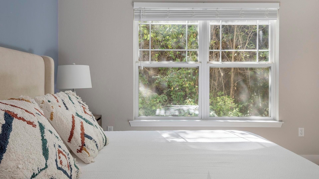 Photo of Bedroom in Eureka