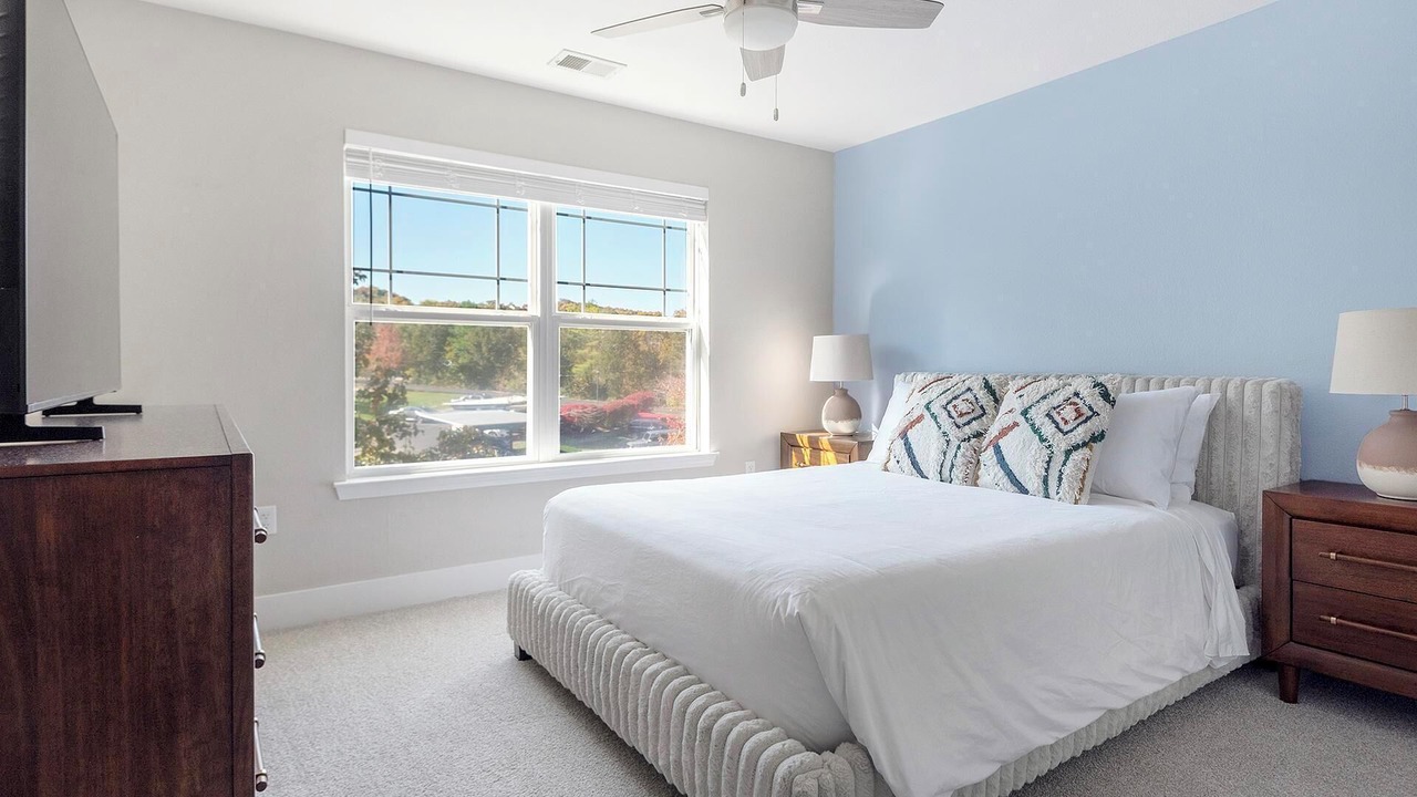 Photo of Bedroom in Eureka