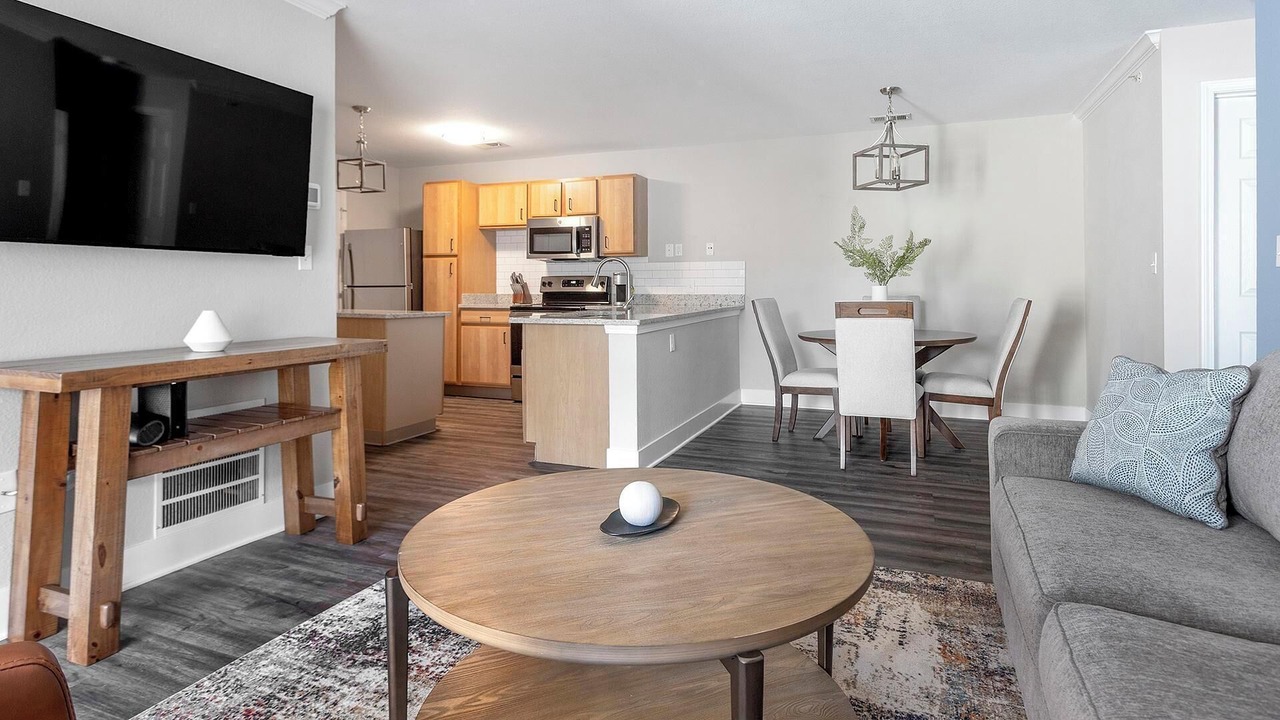 Photo of Livingroom in Eureka