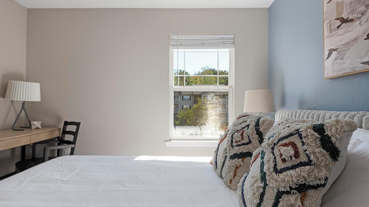 Photo of Bedroom in Eureka