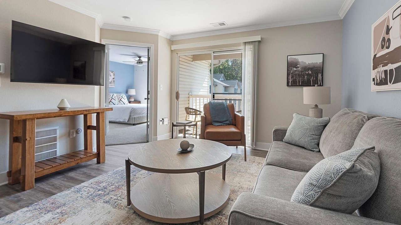 Photo of Livingroom in Eureka
