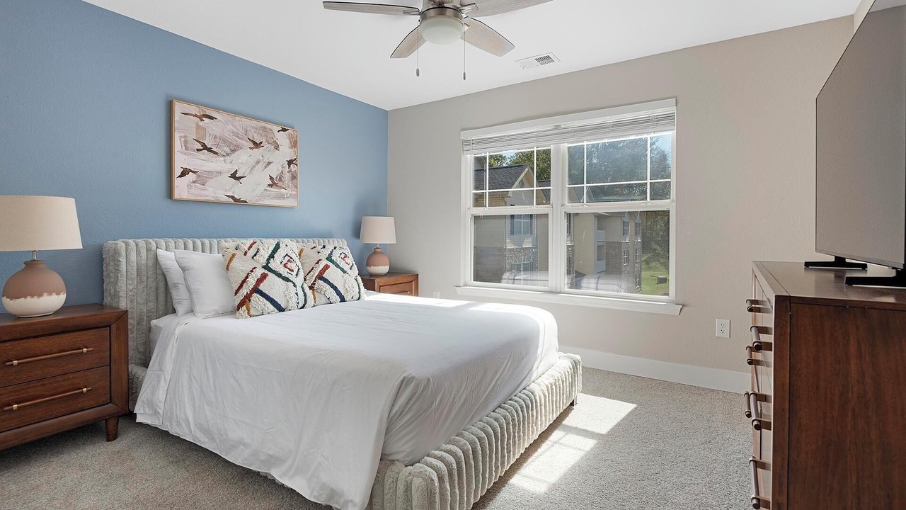Photo of Bedroom in Eureka