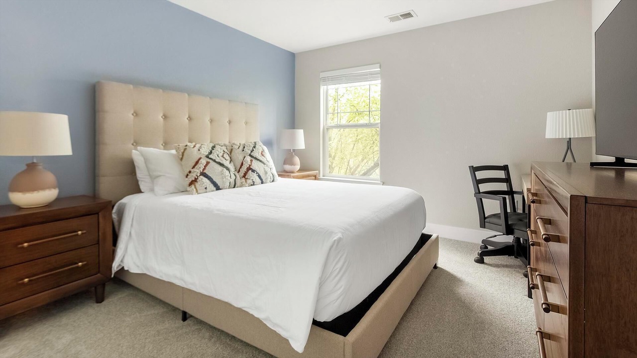 Photo of Bedroom in Eureka