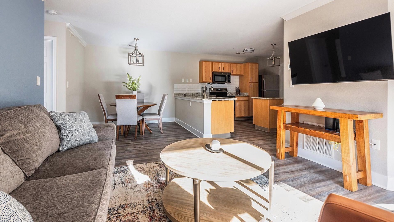 Photo of Livingroom in Eureka