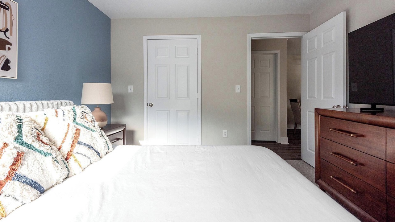 Photo of Bedroom in Eureka