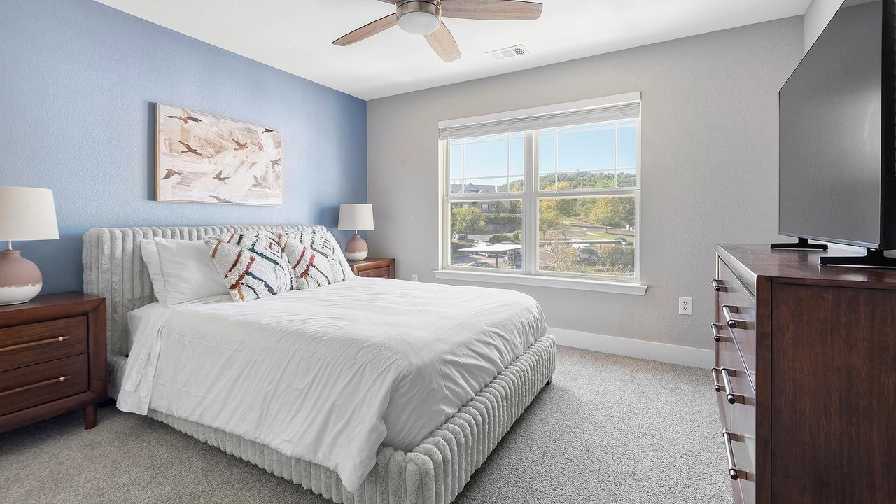 Photo of Bedroom in Eureka