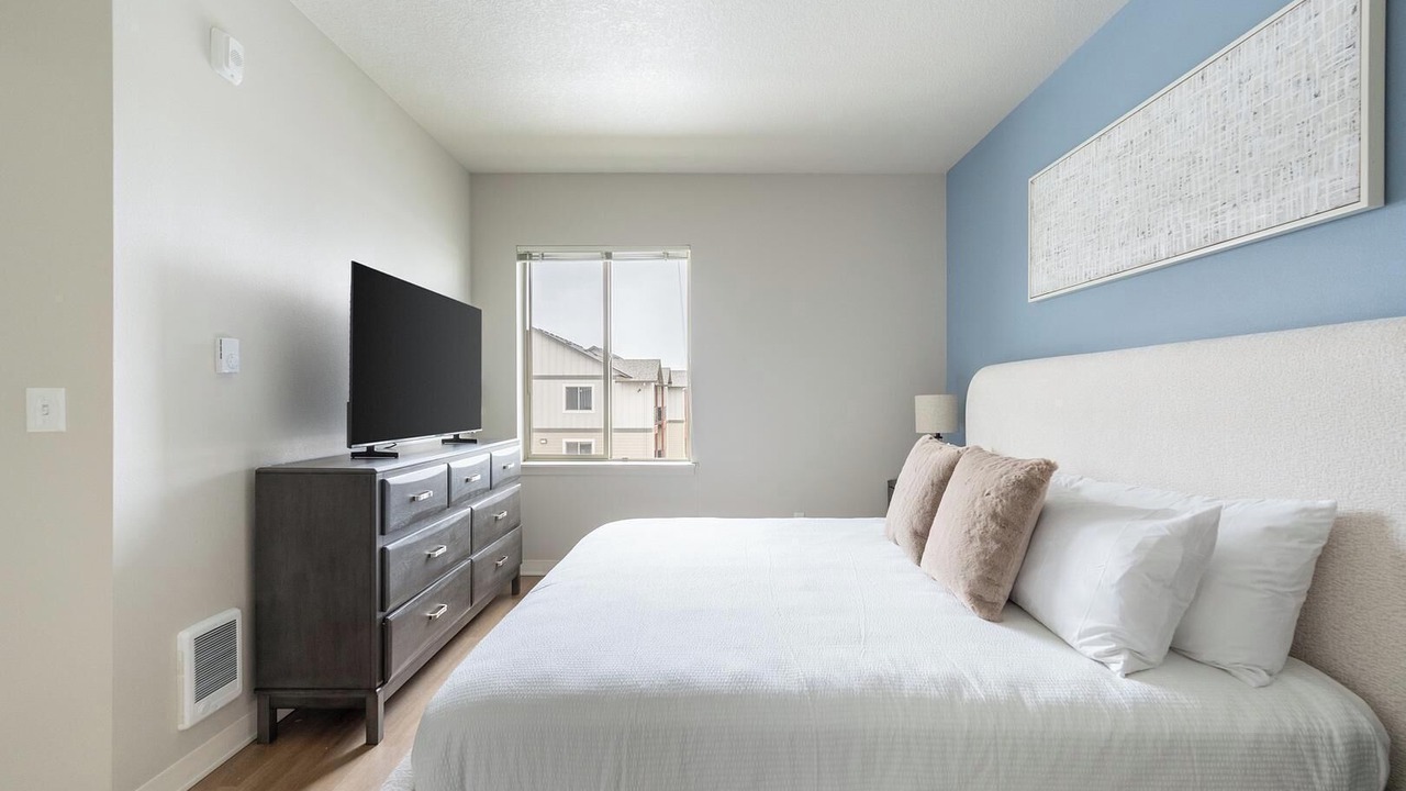 Photo of Bedroom in Molalla