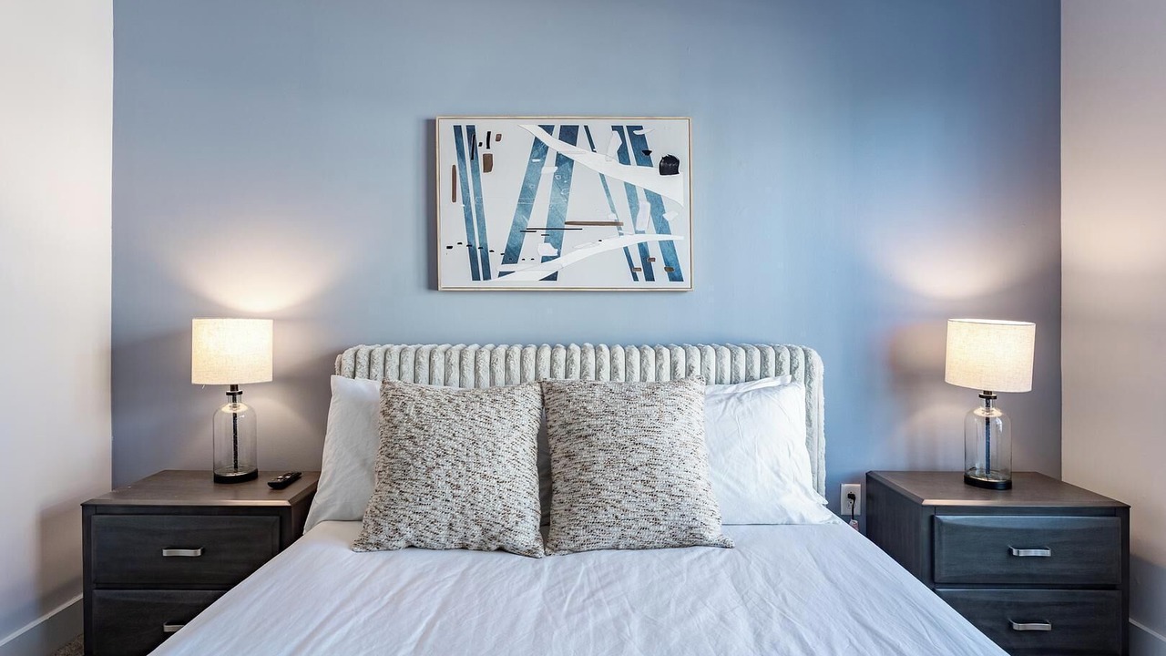 Photo of Bedroom in Central Business District