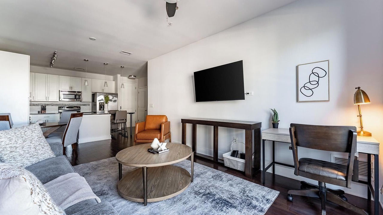 Photo of Livingroom in Central Business District