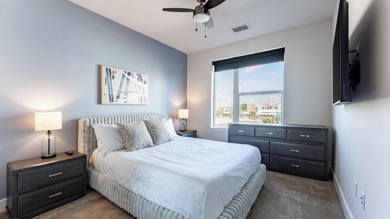 Photo of Bedroom in Central Business District
