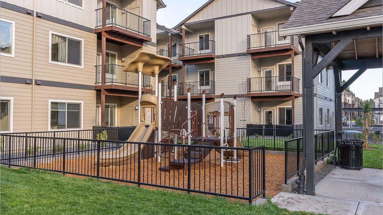 Photo of Others in Woodburn