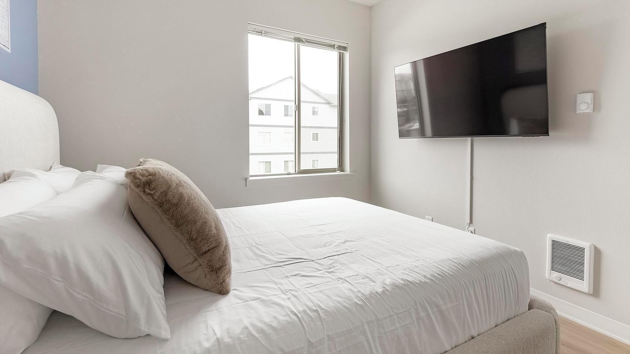 Photo of Bedroom in Woodburn