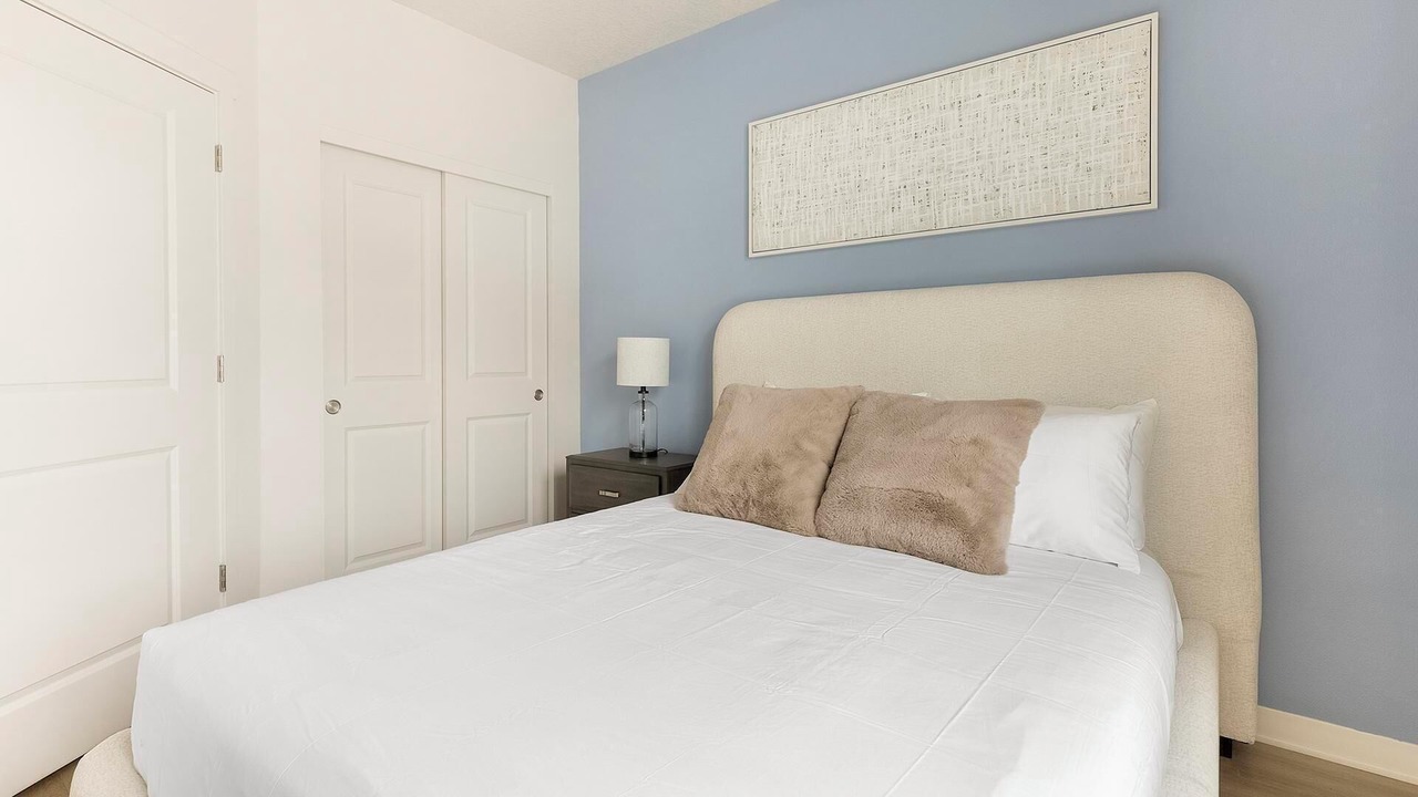 Photo of Bedroom in Woodburn