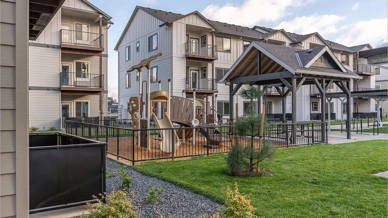 Photo of Others in Woodburn