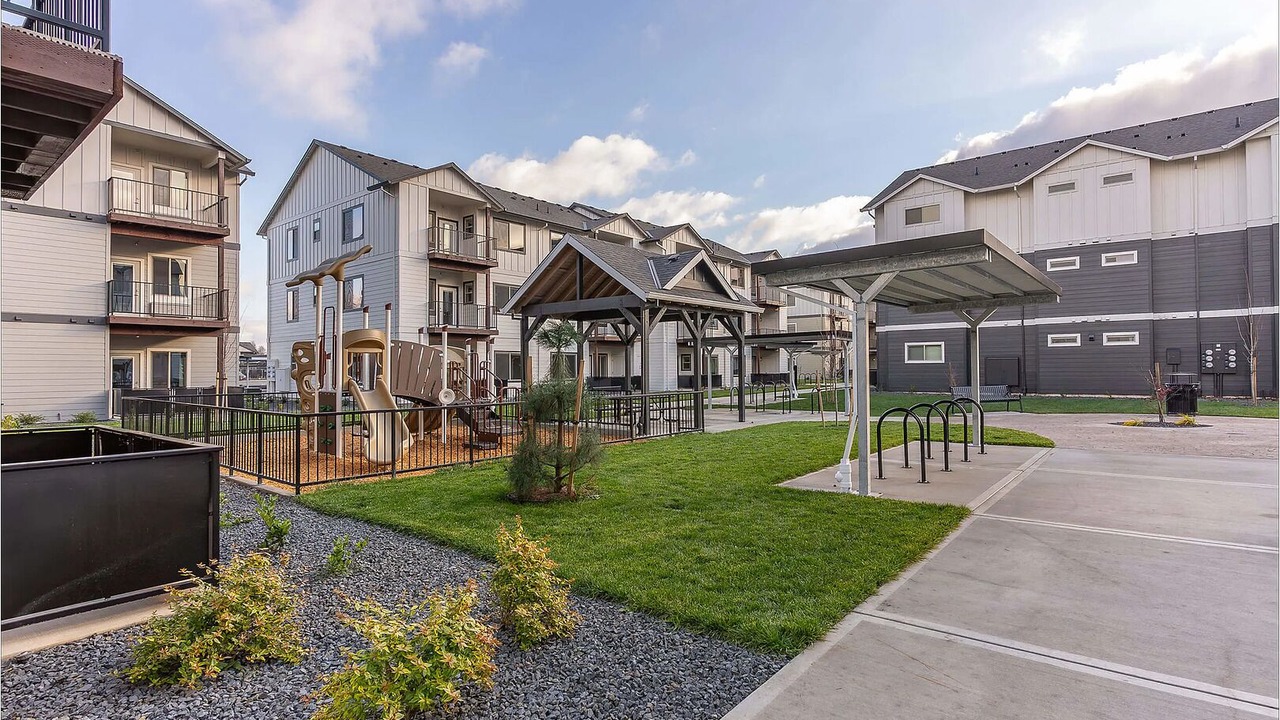 Photo of Others in Woodburn