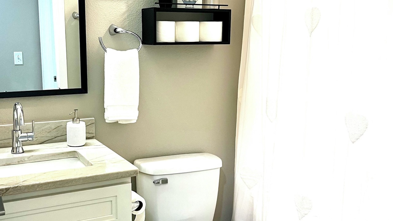 Photo of Bathroom in Northeast Pensacola