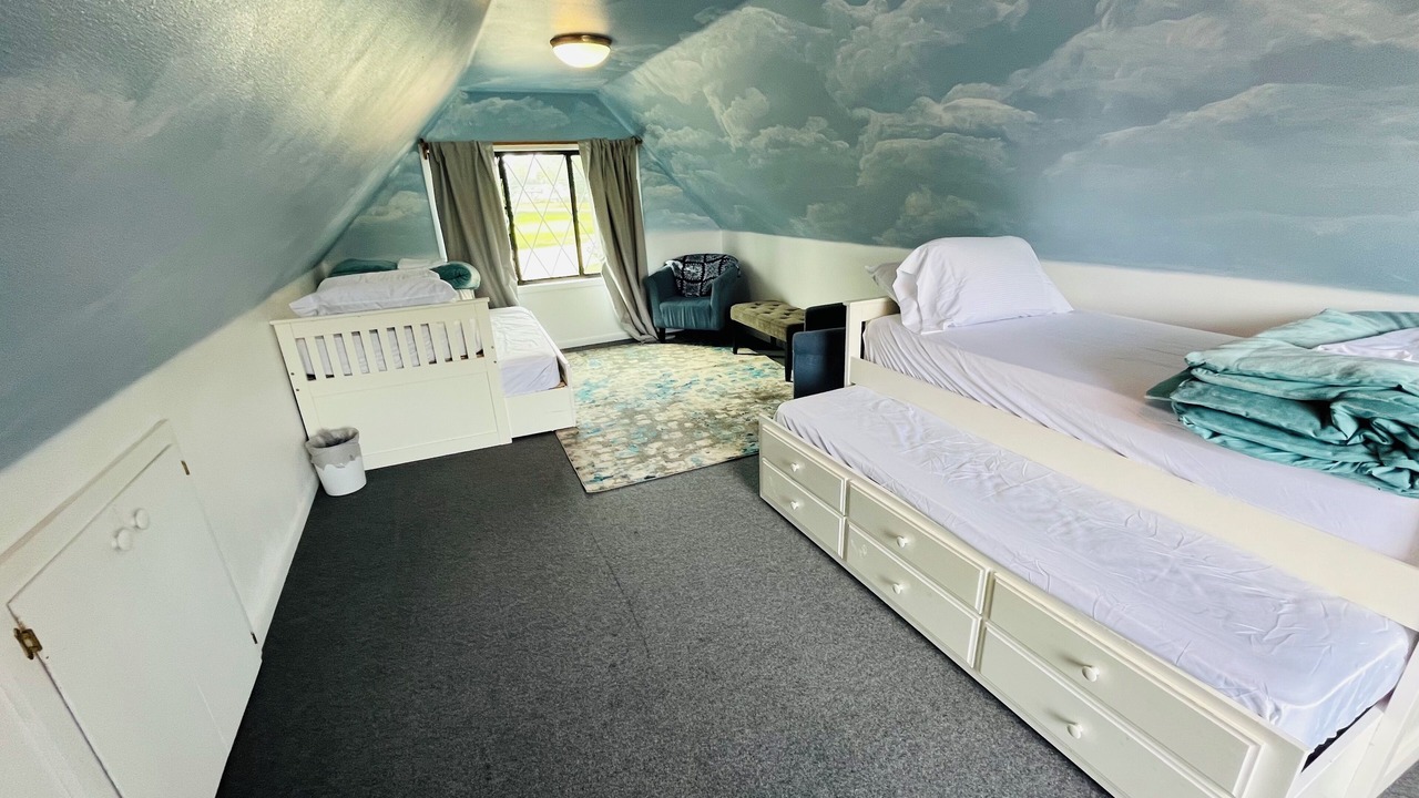 Photo of Bedroom in Independence