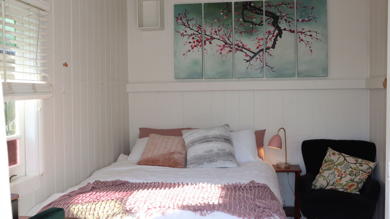 Photo of Bedroom in Red Hill