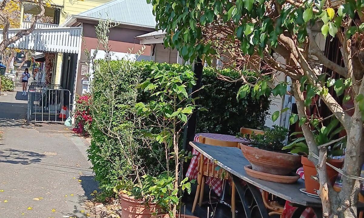 Photo of Outdoor in Red Hill