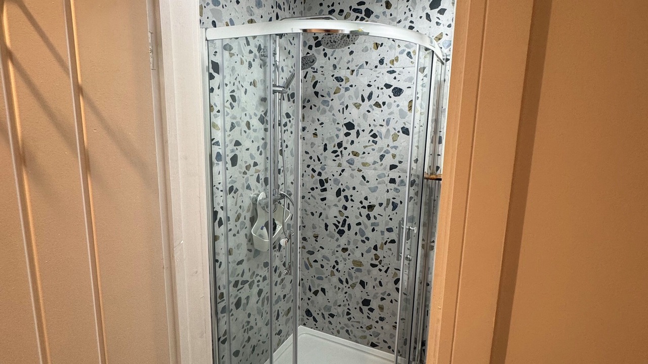 Photo of Bathroom in Kidlington