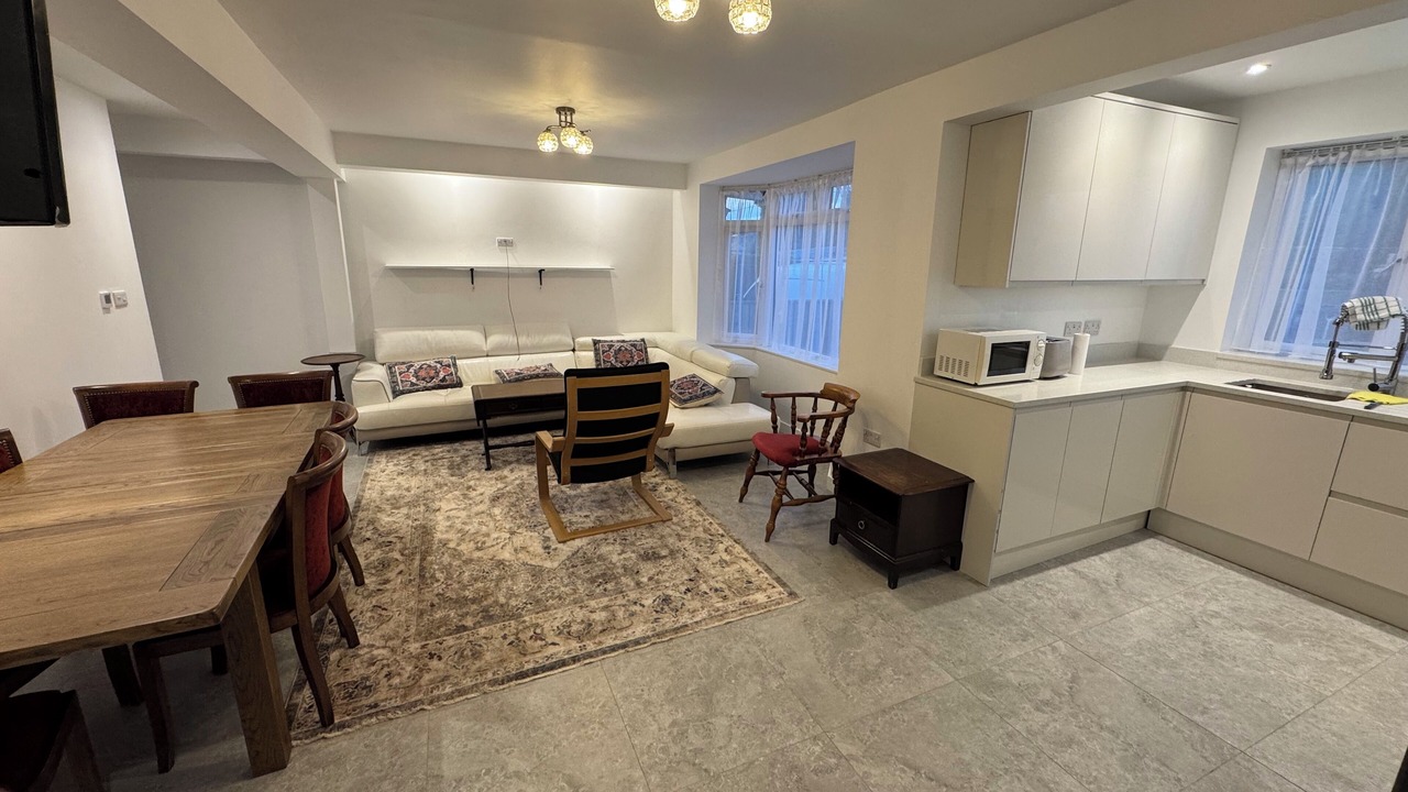 Photo of Others in Kidlington