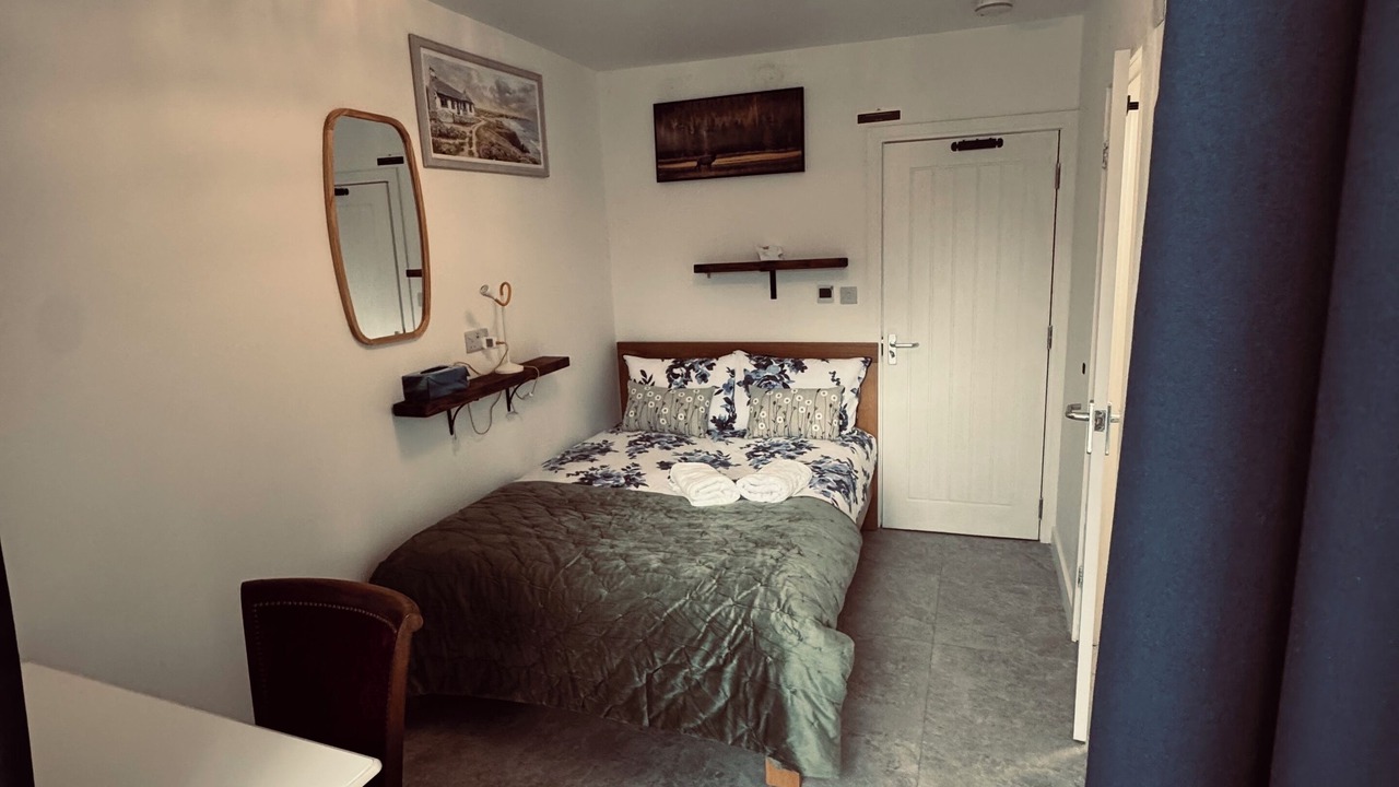 Photo of Bedroom in Kidlington